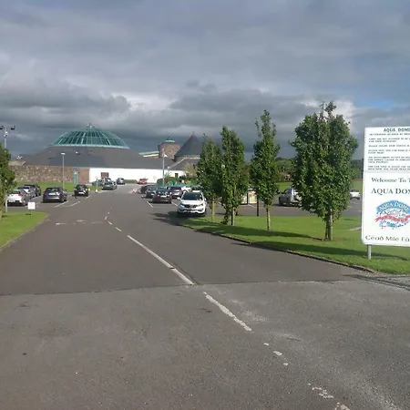 Ballyard House * ترالي